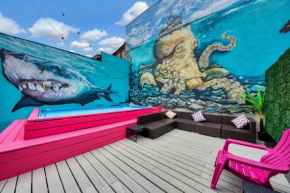 Mermaid-Shark 6BR House With Pool, Jacuzzi - Steps to Siesta Key Beach